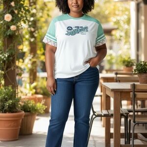 Farm Girl Likes to Play in Hayloft-NWT-Teal/White-Size Large-Crochet inserts